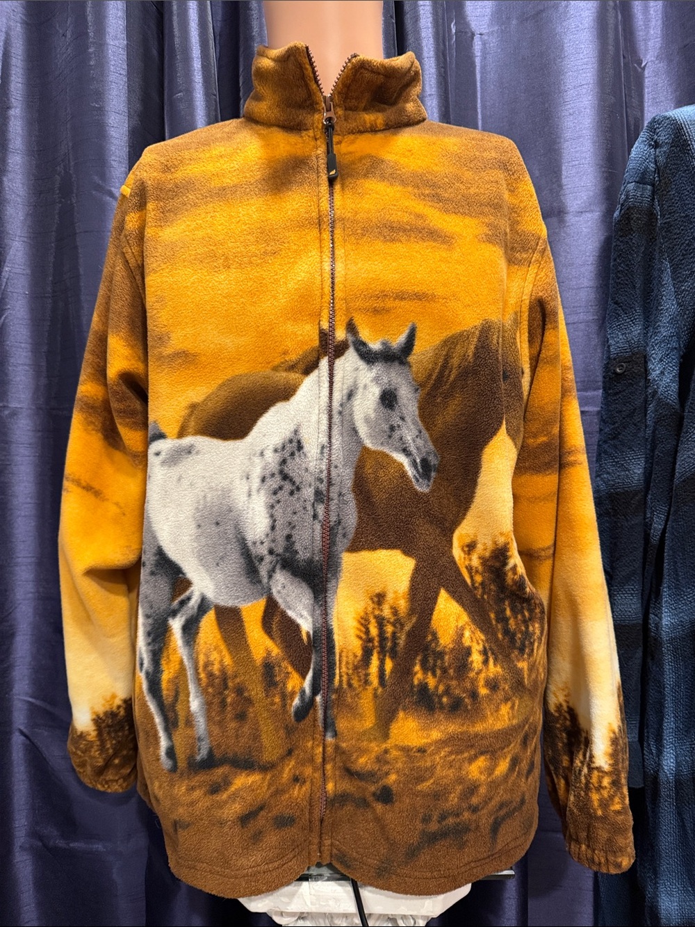 Men’s Orange Horse-Print Fleece Jacket with Full Zip